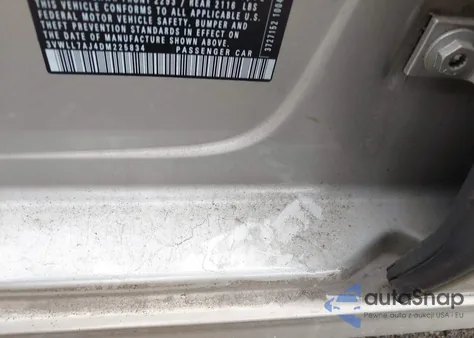 2013 Volkswagen Jetta 2.0L Tdi from USA, damaged, VIN 3VWLL7AJ4DM225834